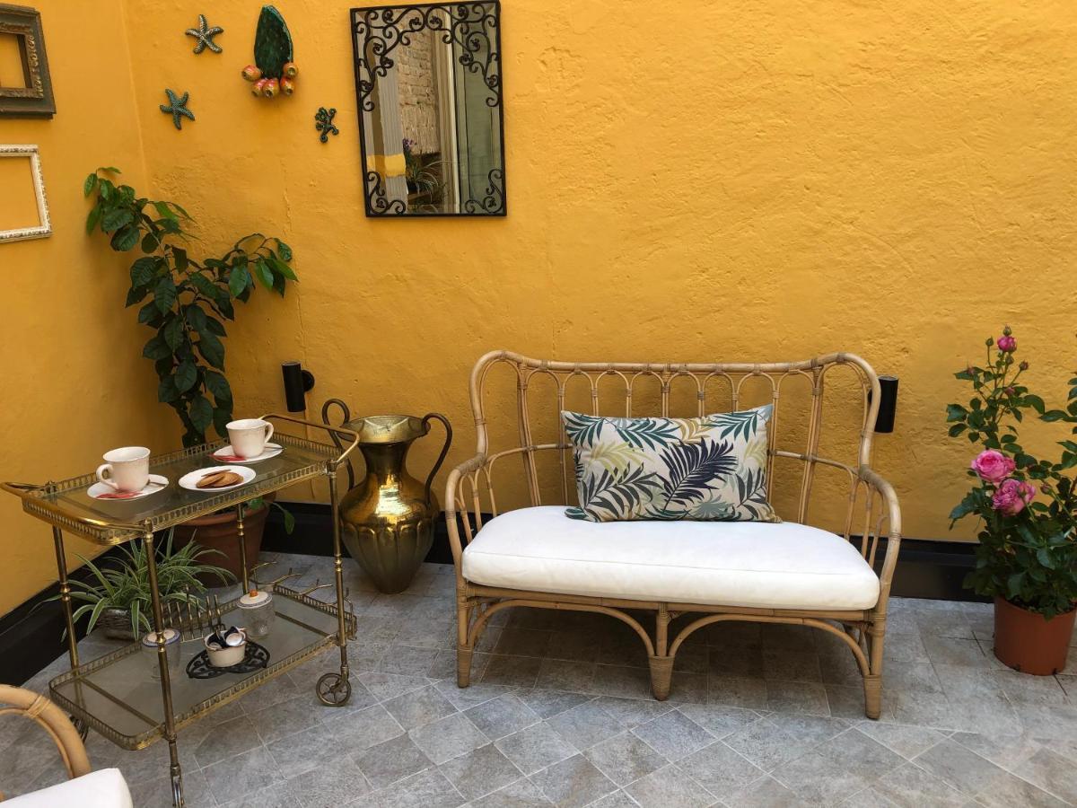 Terrazza Petroni Lägenhet Bologna Exteriör bild
